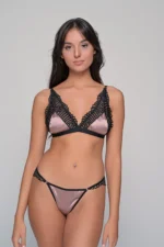 Σετ Εσωρούχων με Ρόμπα Μόκκα